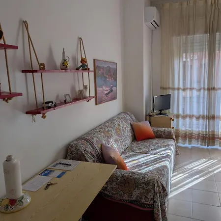 Apartment Monolocale 'les Roches Noires' Giardini Naxos